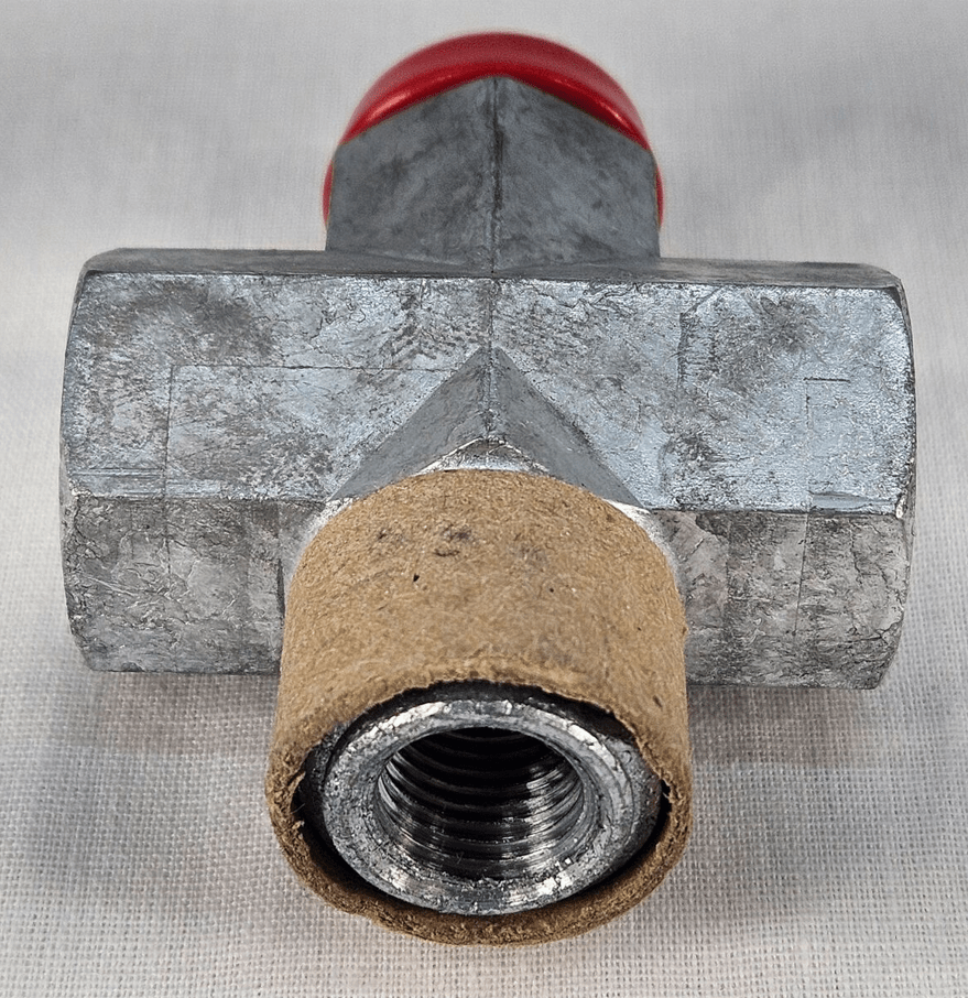 223-585T | Genuine Paccar Air Brake Pressure Protection Valve 1/2″ PTF for Peterbilt, Kenworth