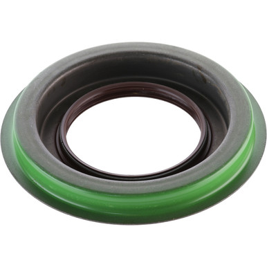 113866 Eaton Oil Seal & Retainer