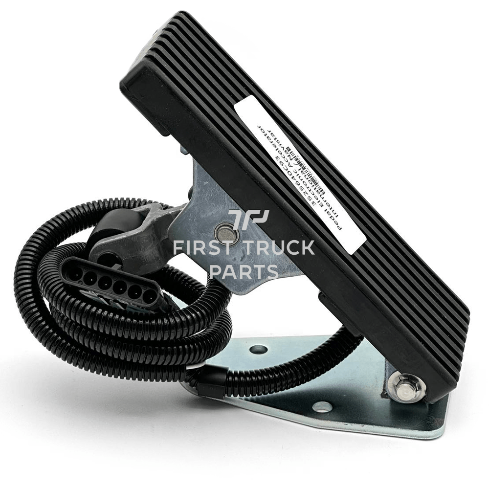 3525640C92 | Genuine International Pedal, Electronic Accelerator