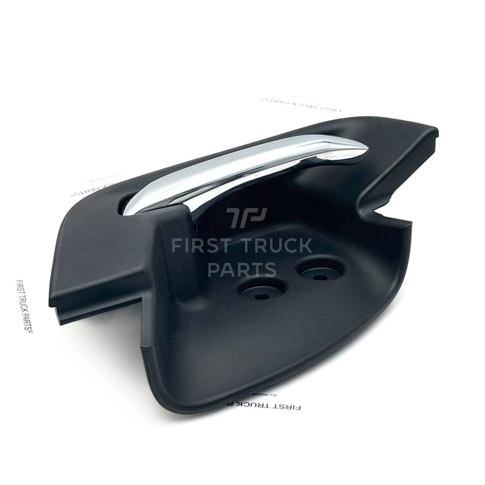 4053966C92 | Genuine International RH Passenger Inside Door Handle Chrome