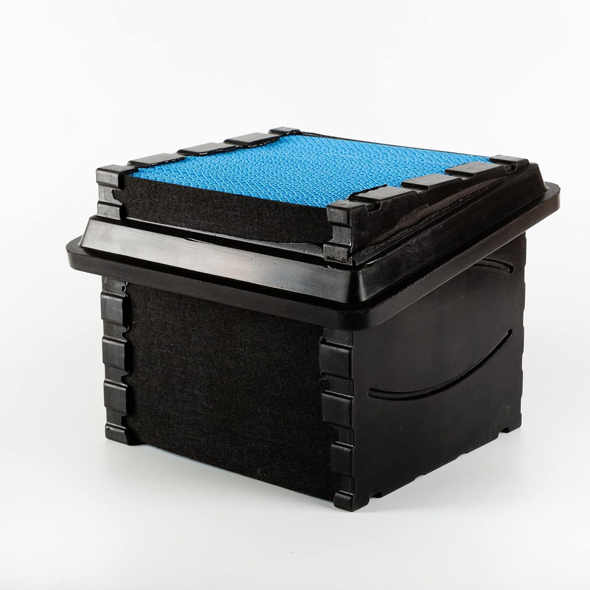 P635170 | Genuine International Air Filter