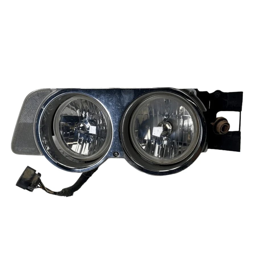 84715409 | Genuine Volvo Headlamp Assembly Lh