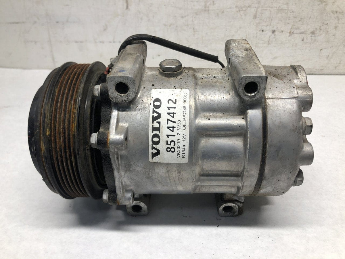 85147412 | Genuine Volvo Air Conditioner Compressor