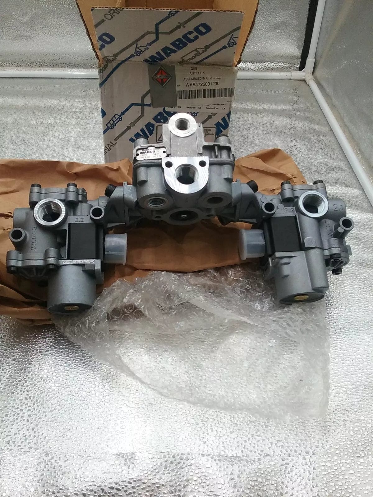4725001200 | Genuine Wabco ABS Modulator Valve