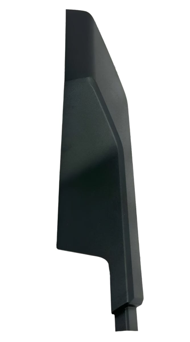 A18-1024 | Genuine Paccar Forward Fairing Bezel
