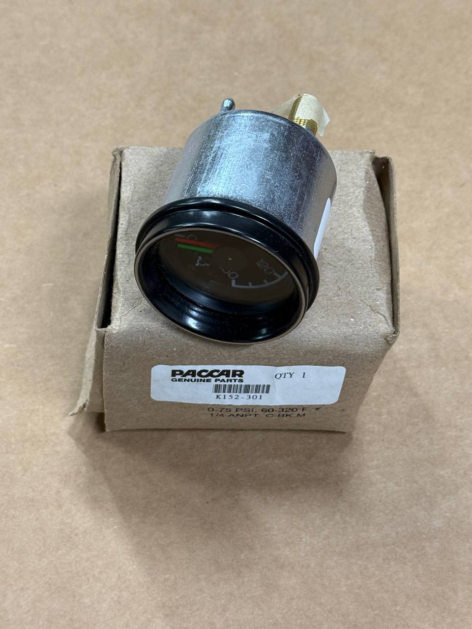 K152-301 | Genuine Paccar Primary/ Secondary Air Pressure Gauge - USED
