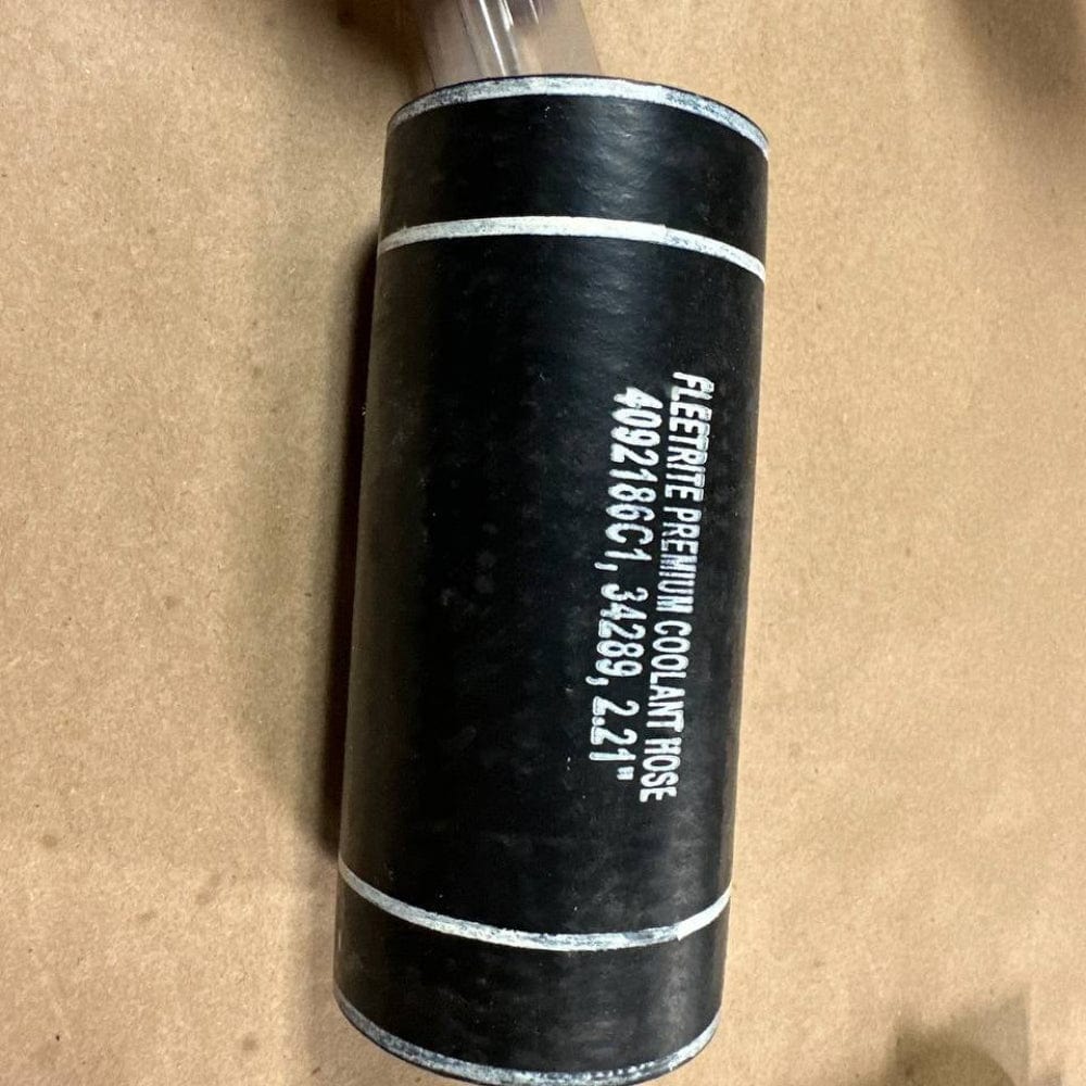 4092186C1 | Genuine International Straight Engine To Radiator Hose