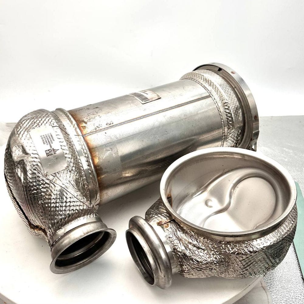 04606457 | Genuine Deutz Exhaust Catalytic Converter Manifold